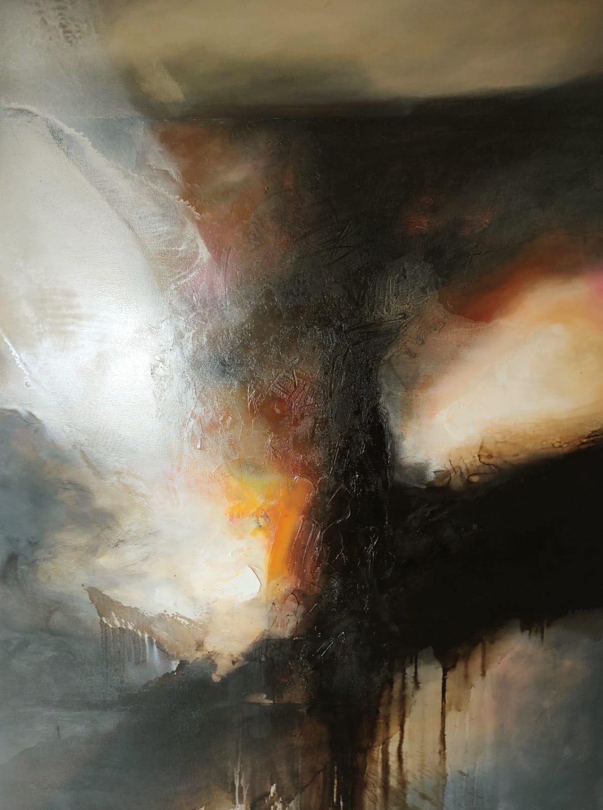 Óleo sobre hoja de plata / tela 180 x 130 cm. (MACO)